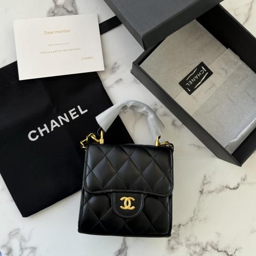 شنطة Mini من CHANEL 43