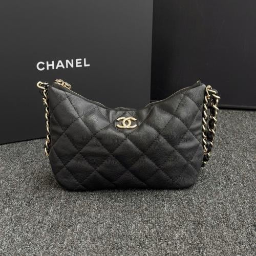 Size: 15.5x20.5x6.5cm