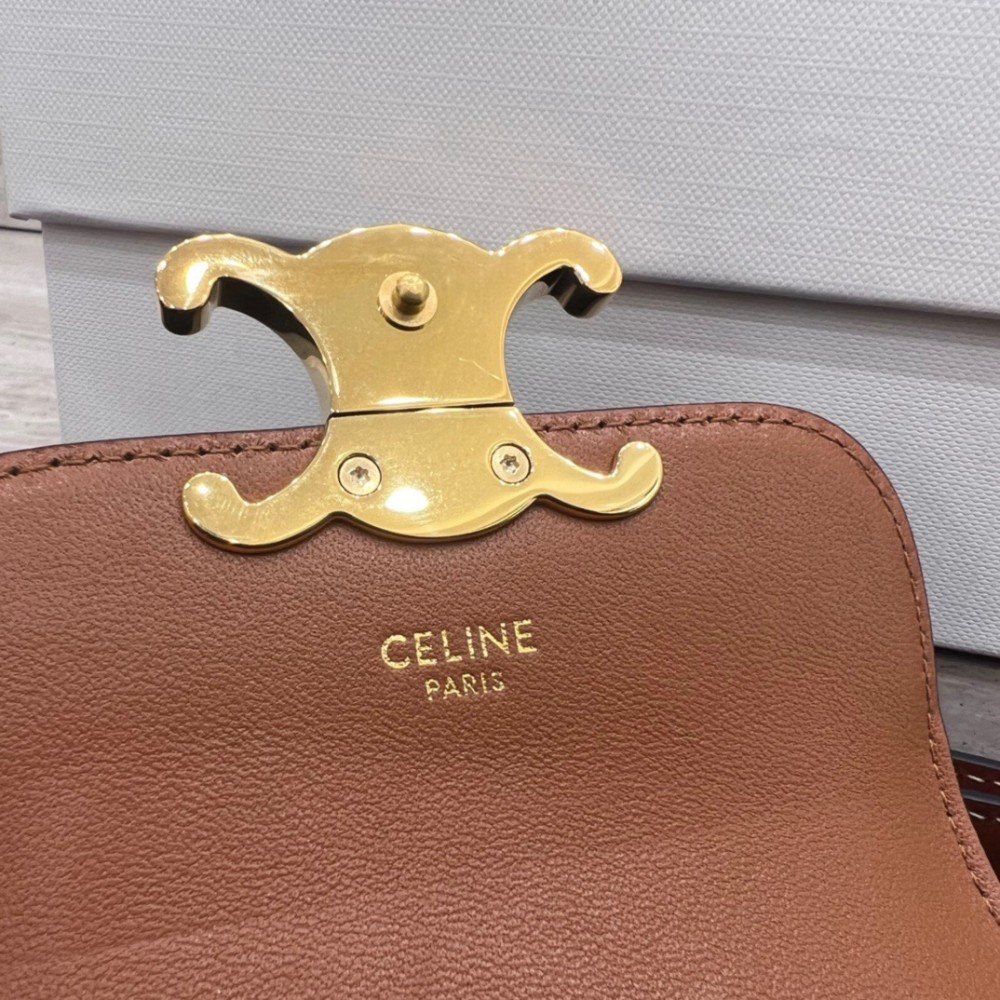CELINE