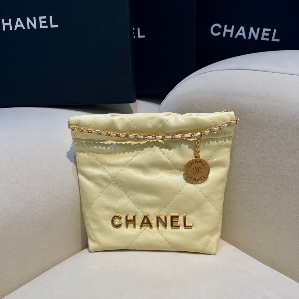 Size: 20x19x6cm