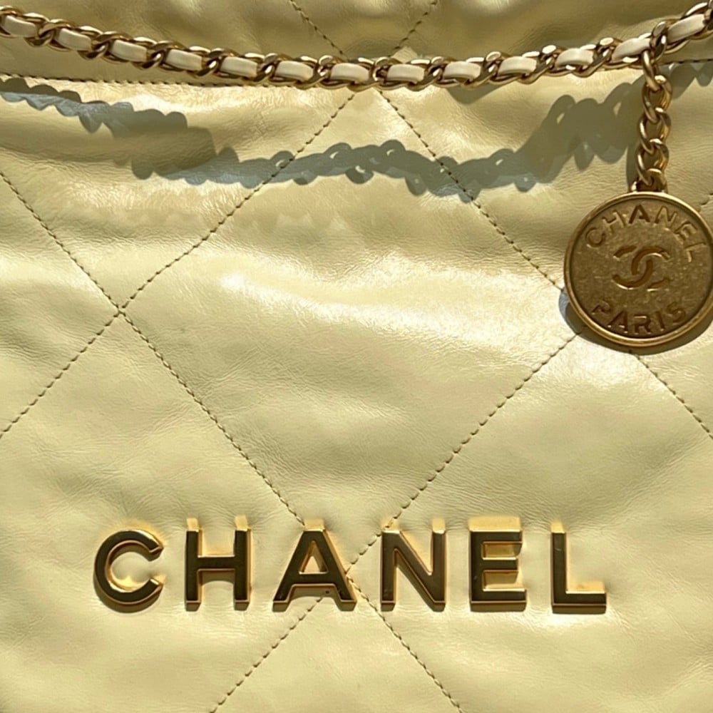 Size: 20x19x6cm