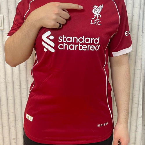 ليفربول الاساسي نسخة اللاعبين لموسم 26