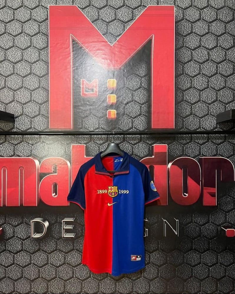 برشلونة كلاسيك 1999
