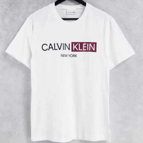 Calvin Klein Tshirt