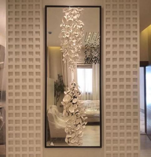 مرايا كلاسيك بتصميم الجبسيات المبتكرة