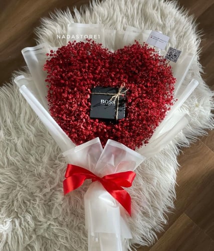 بوكيه القلب متوفر باللون الاحمر ، ازرق ، اصفر ، اسود