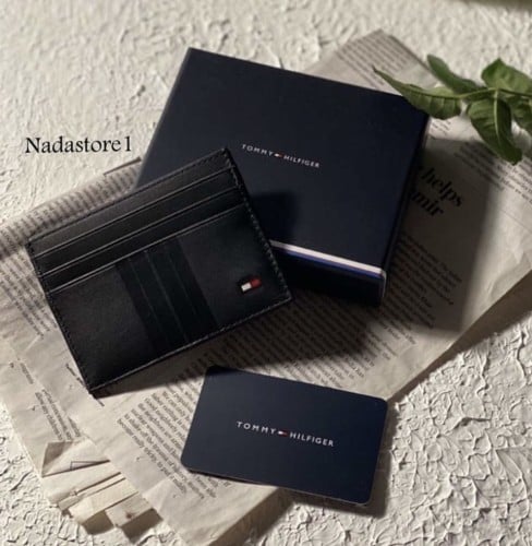 محفظة بطايق ماركة تومي