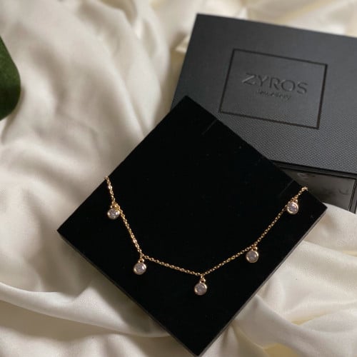 اسورة ماركة زايروس