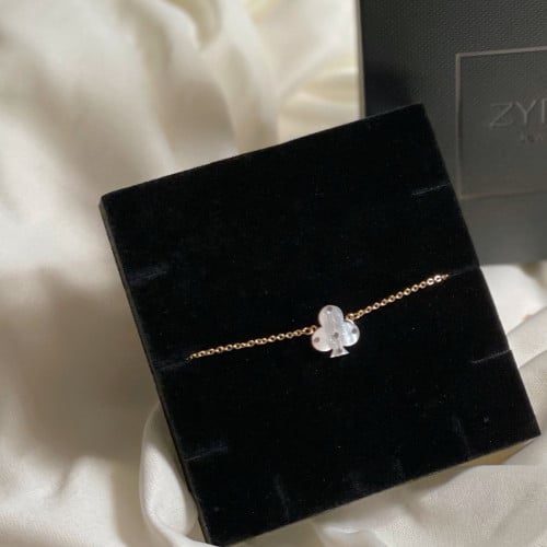 اسورة ماركة زايروس