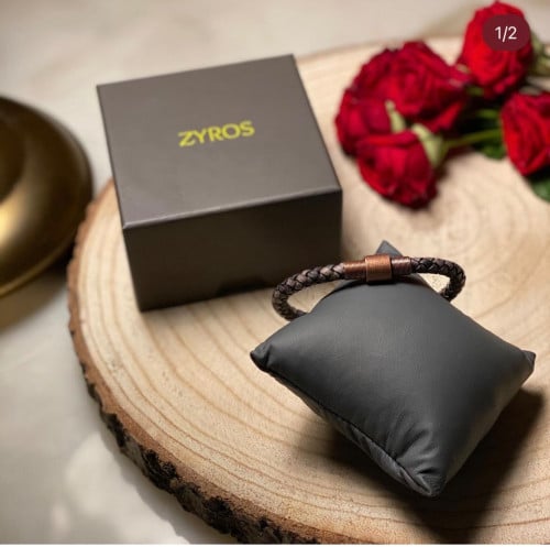 اسورة ماركة زايروس