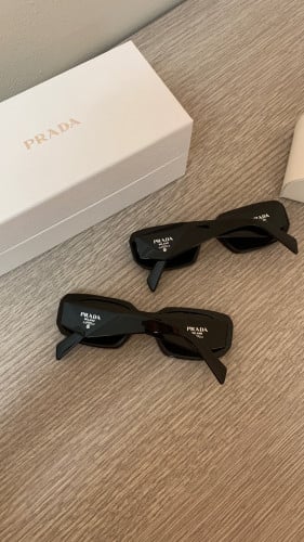 Prada ️