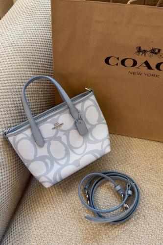 Coach
