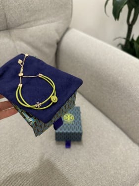 Tory Burch اسواره