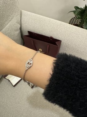 Aigner اسواره
