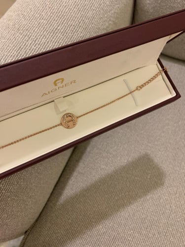 Aigner | اسواره