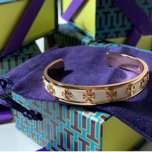 اسوارة Tory Burch