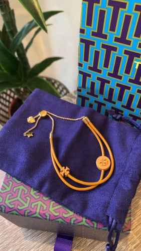 Tory Burch اسوارة