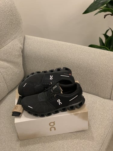 On running مقاس 39