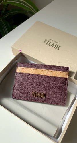 كارد هولدر alviero martini