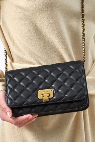 Charles & Keith  - مع الدست باق