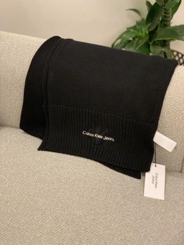 Clavin Klein Scarf