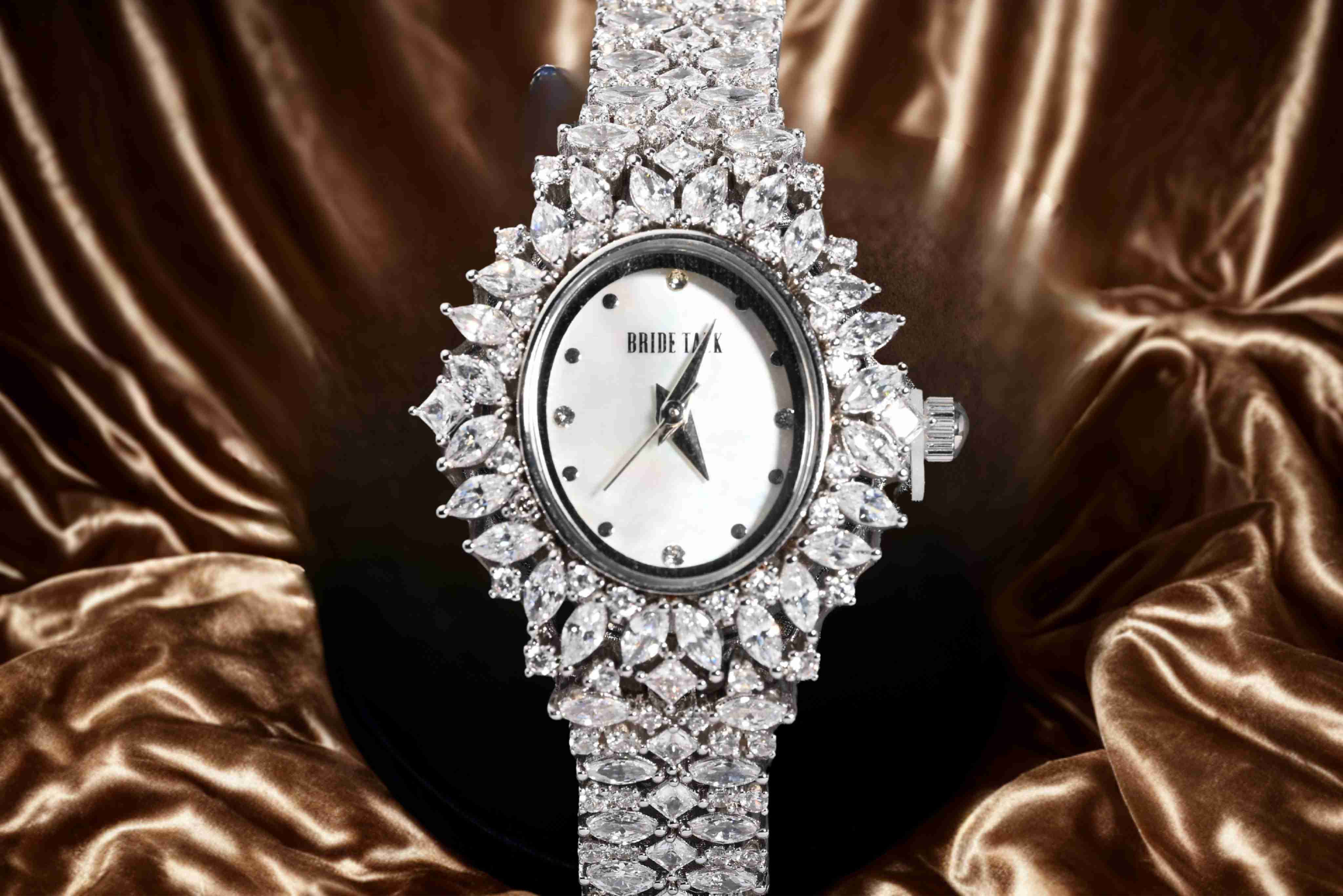 ساعات الزركون