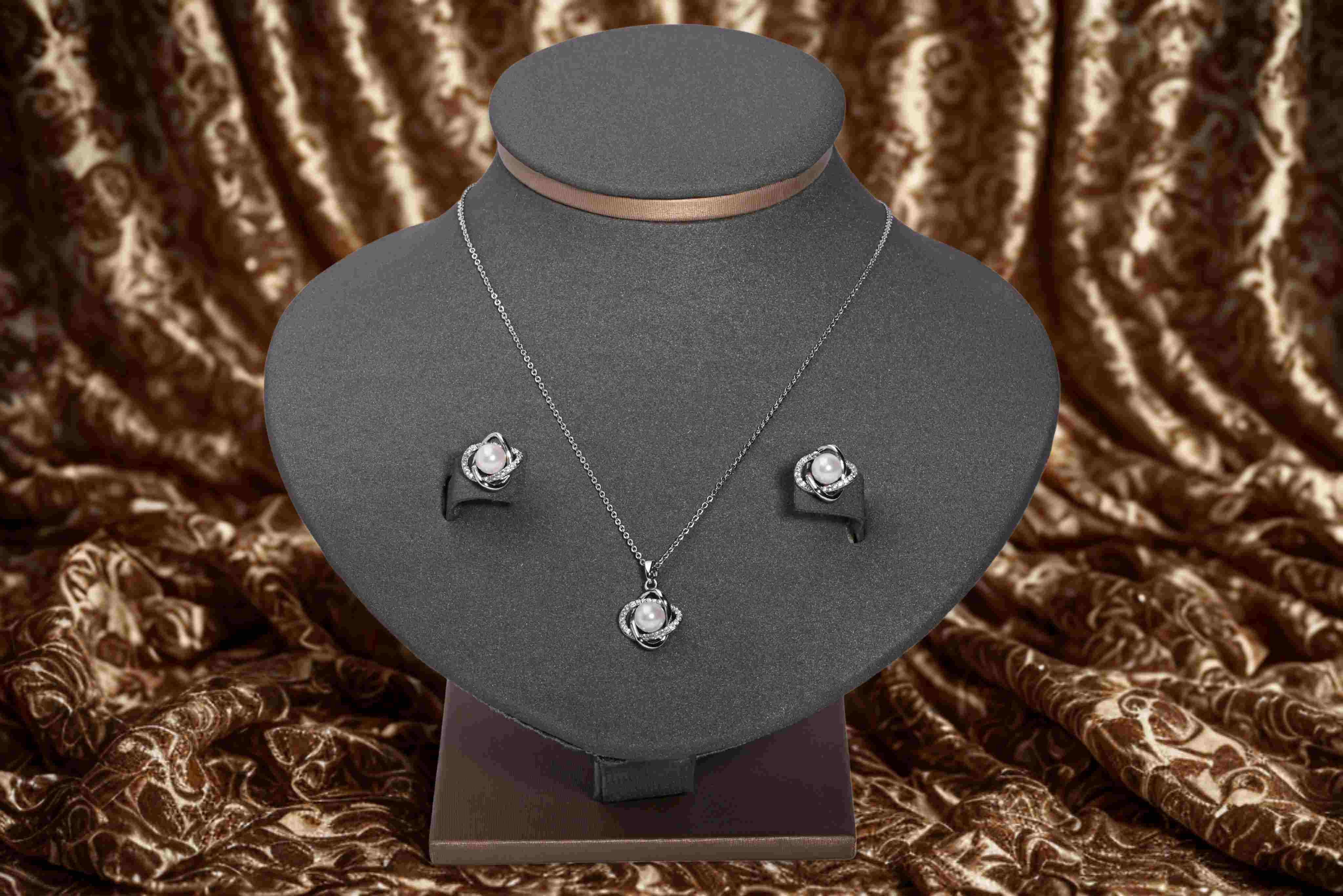 نص طقم ناعم