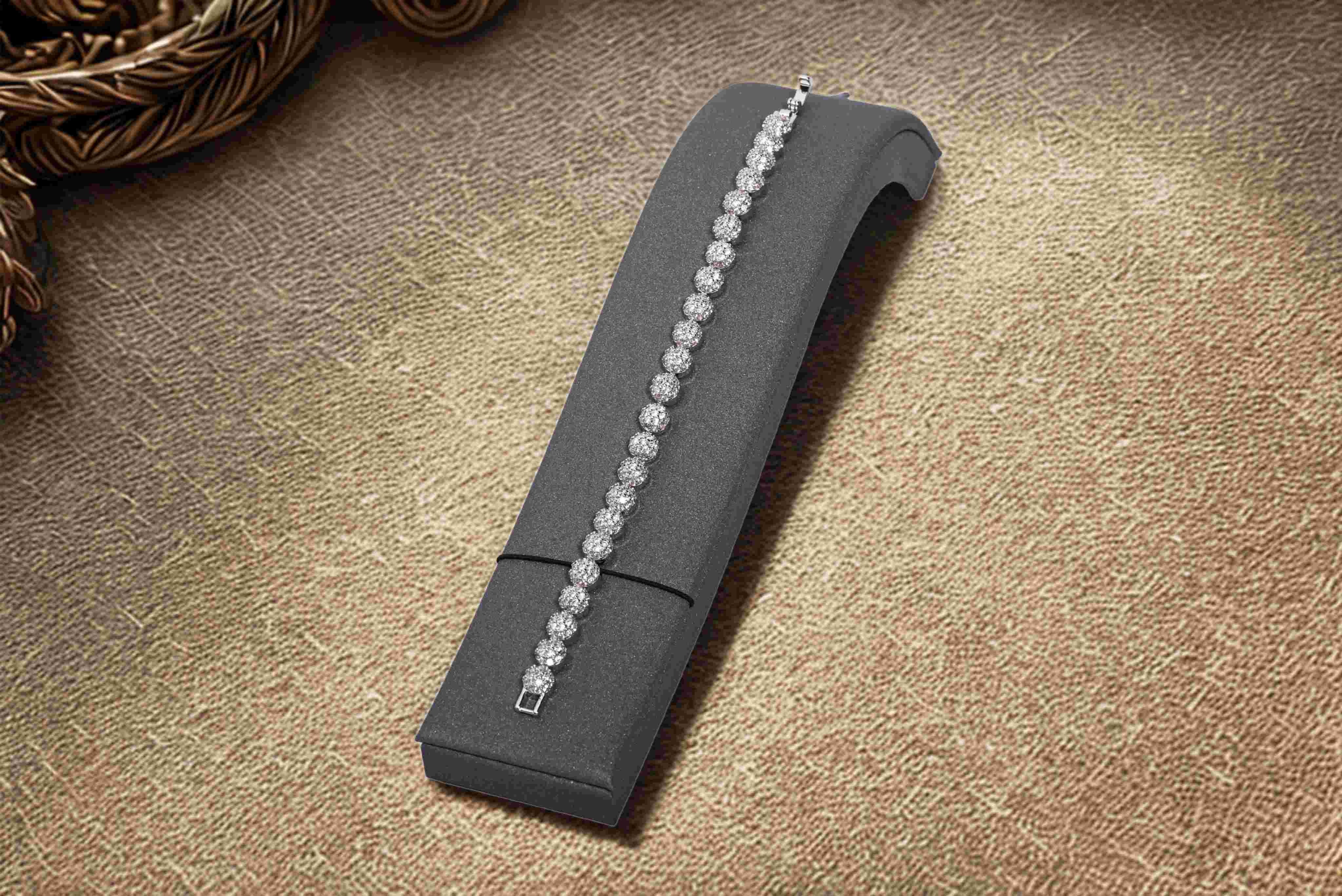 سوارة زركون