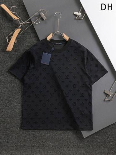 تيشيرت LV
