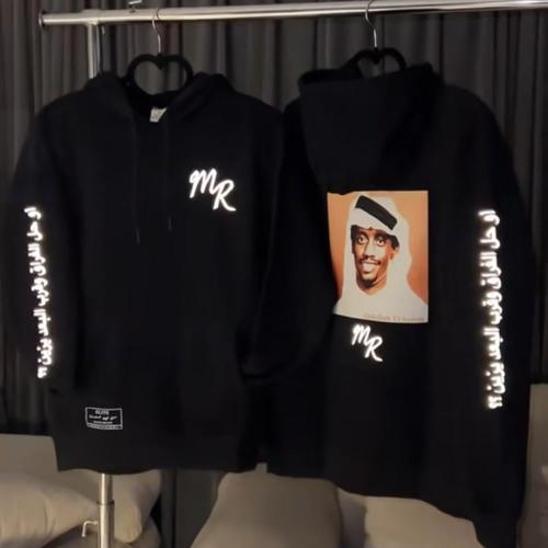 هودي شتوي مع طباعه صوره حسب اختيارك