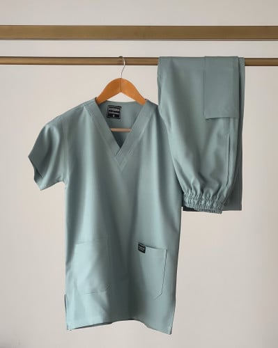 طقم سكرب Scrub kit with our own logo