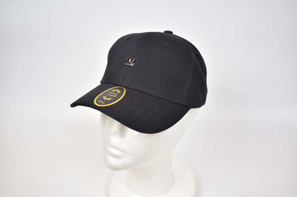 كاب رياضي بتصميم مميز