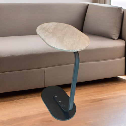 طاولة جانبية بتصميم عصري