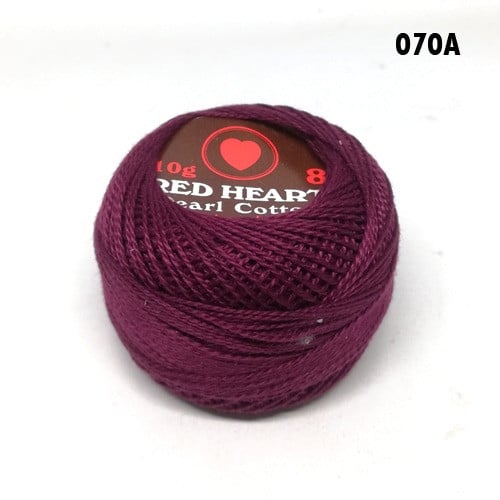 خيط تطريز Red Heart عنابي 10غرام رقم اللون 070A