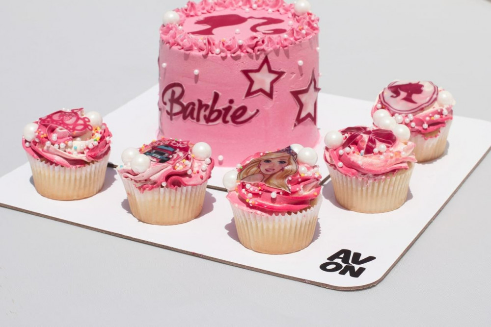 A barbie doll cake and cupcakes for the... - Honey Rose Cakes | Facebook