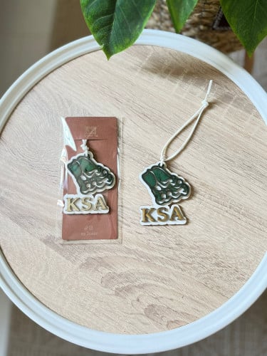 تعليقة سيارة لليوم الوطني