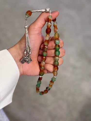 3-عقيق مبروم/ زمردي