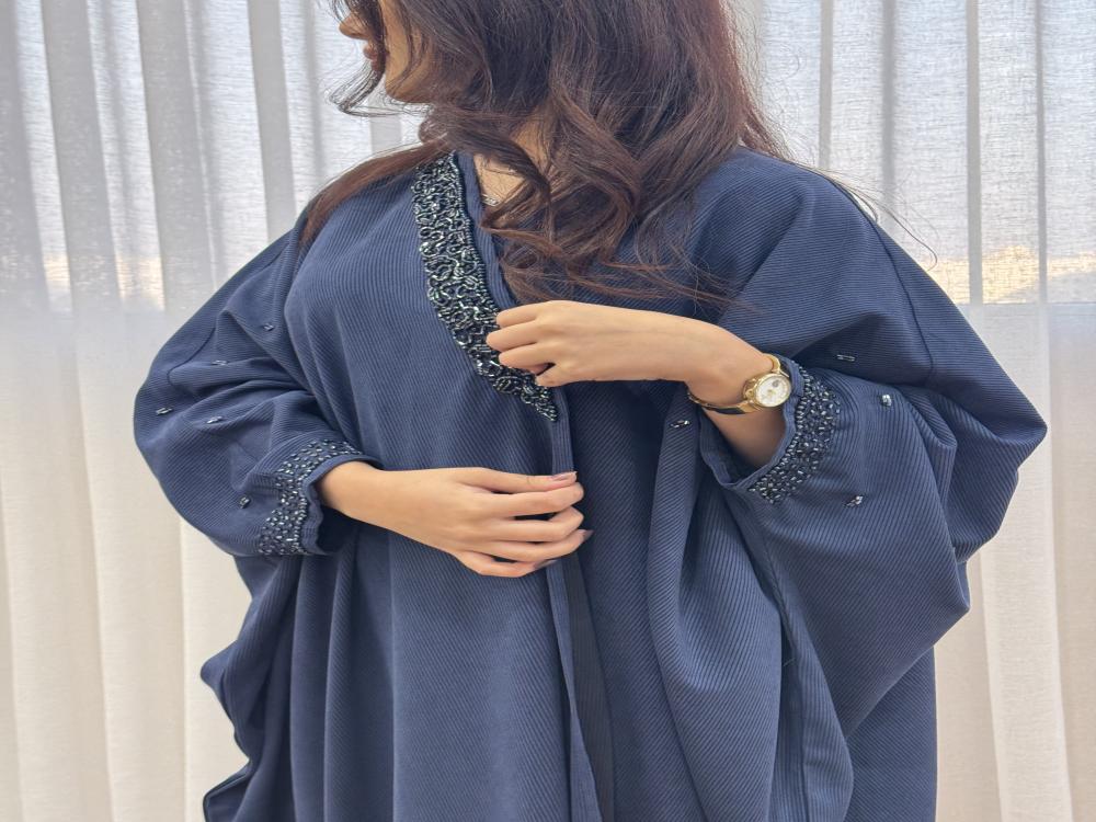 بشت نسائي مقلم خرز لون كحلي