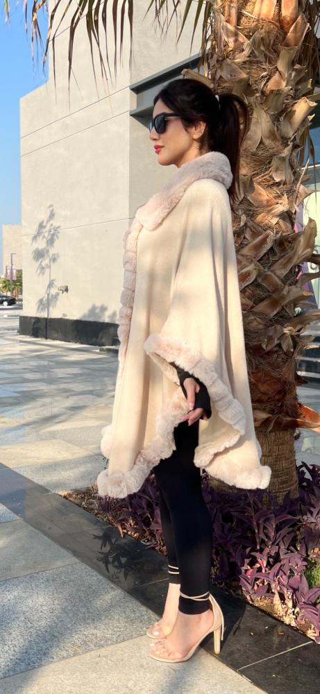 شال شتوي نسائي مع تطريز  الاسم حسب الطلب