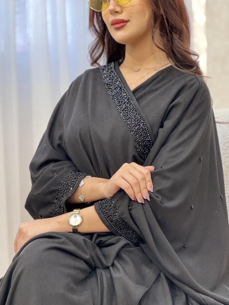 بشت نسائي مقلم خرز لون اسود