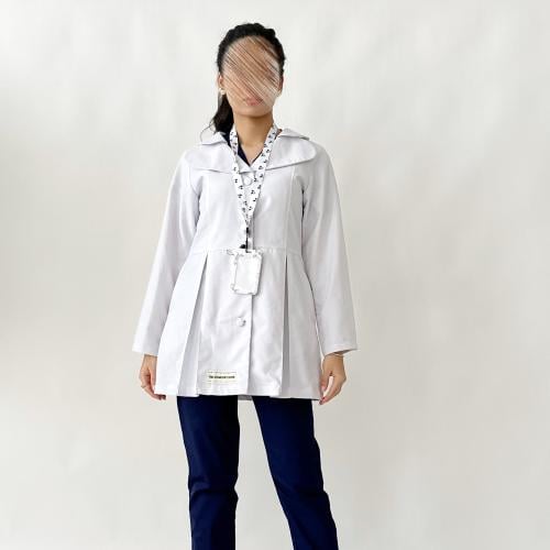 Victoria Labcoat