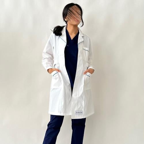 Isabella Labcoat