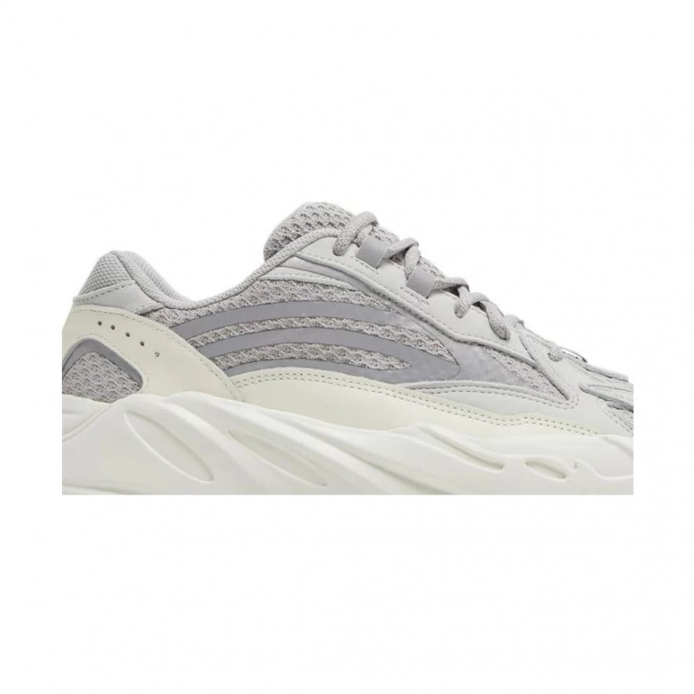 Yeezy Boost 700 V2 Static