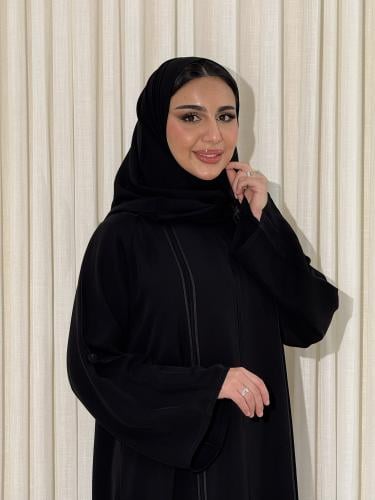 UN-857 عبايه قماش انترنت لون اسود نص كلوش