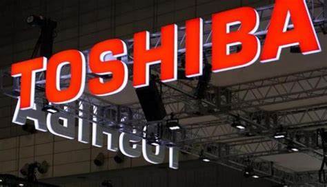 توشيبا