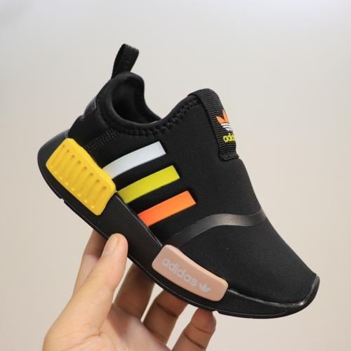حذاء اديداس اطفال adidas