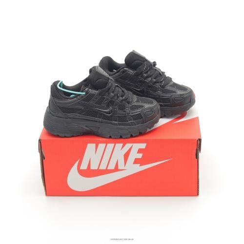حذاء نايك اطفال NIKE