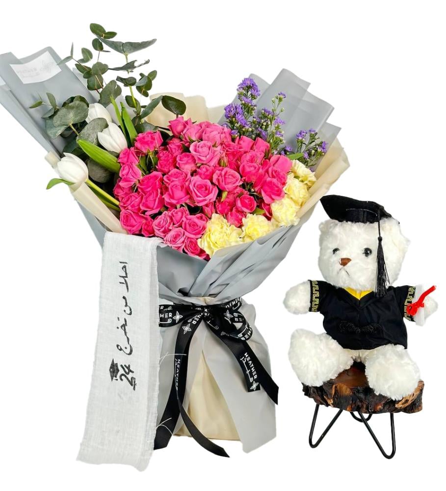 باقة فلورا سكريستا للتخرج