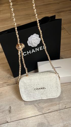 تسليم فوري Chanel bag