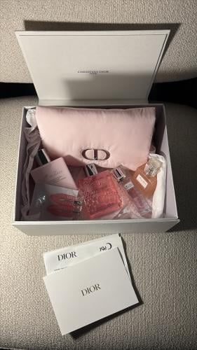 Box miss dior